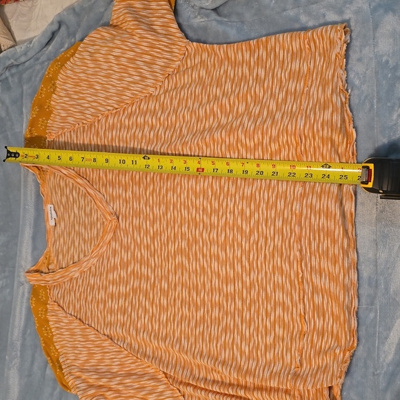 Eyeshadow Boho Style Striped Top With Raw Edges, Size XL (0816) - Picture 9 of 9